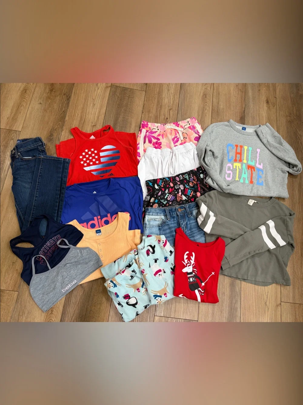 Girls bundle shorts, tanks, sweatshirts, pajamas, & jeans | 15 pieces | 10/12